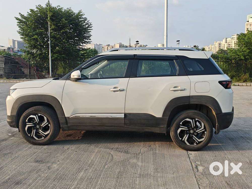 Maruti Suzuki Brezza 1.5 Zxi Plus Smart Hybrid, 2022, Petrol