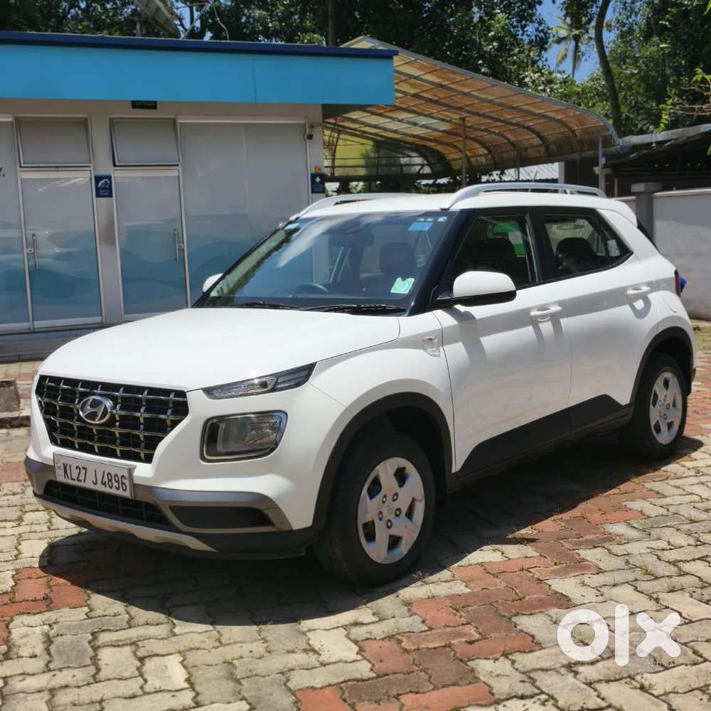 Hyundai Venue S Turbo, 2019, Petrol
