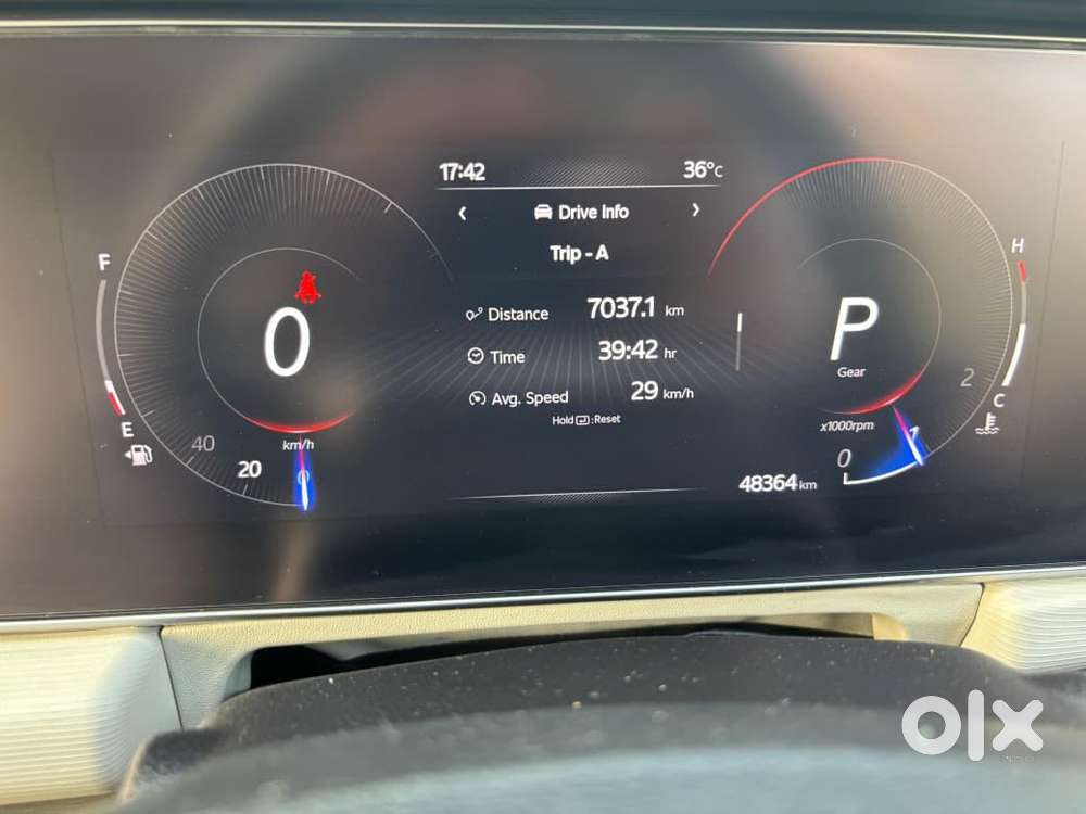 Mahindra Xuv700 2.2 Ax 5 Diesel At Str, 2022, Diesel