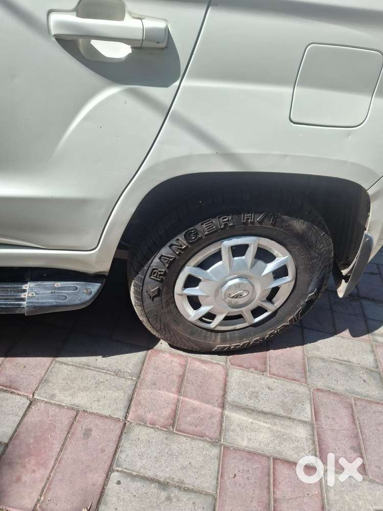 Mahindra Tuv 300 T6, 2017, Diesel