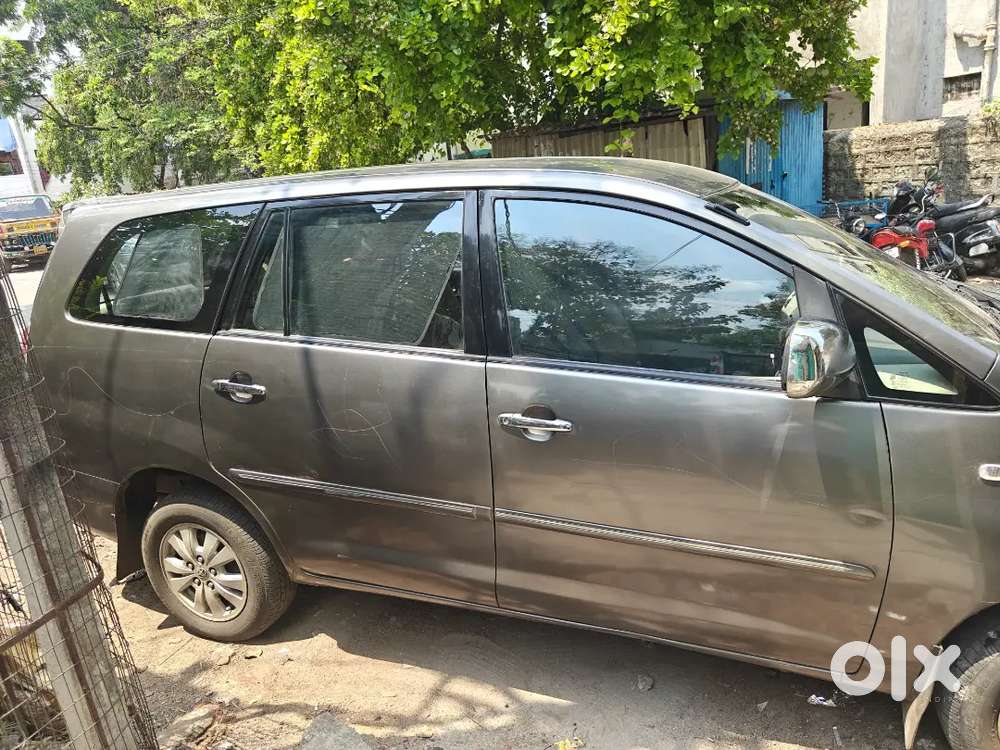 Toyota Innova 2009 Diesel 144246 Km Driven