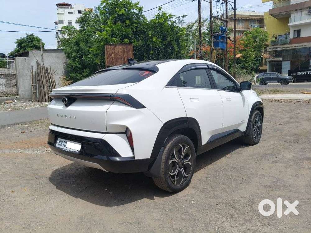 Tata Curvv Accom + A Dmt, 2024, Diesel