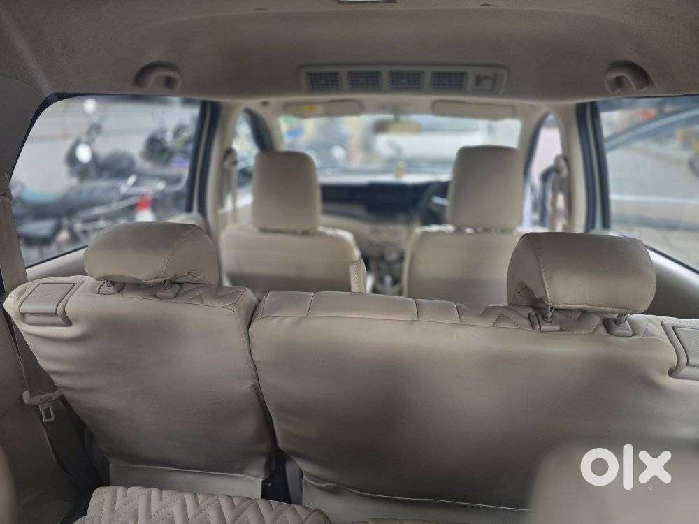 Maruti Suzuki Ertiga Vxi Shvs At, 2025, Petrol