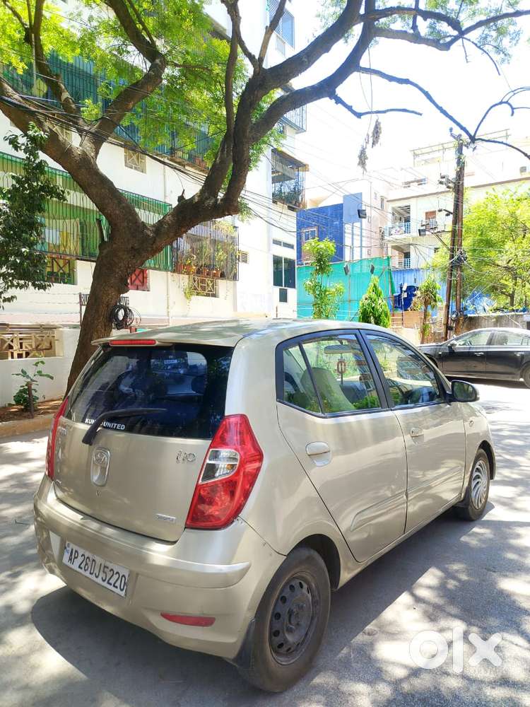 Hyundai I10 Sportz At, 2011, Petrol