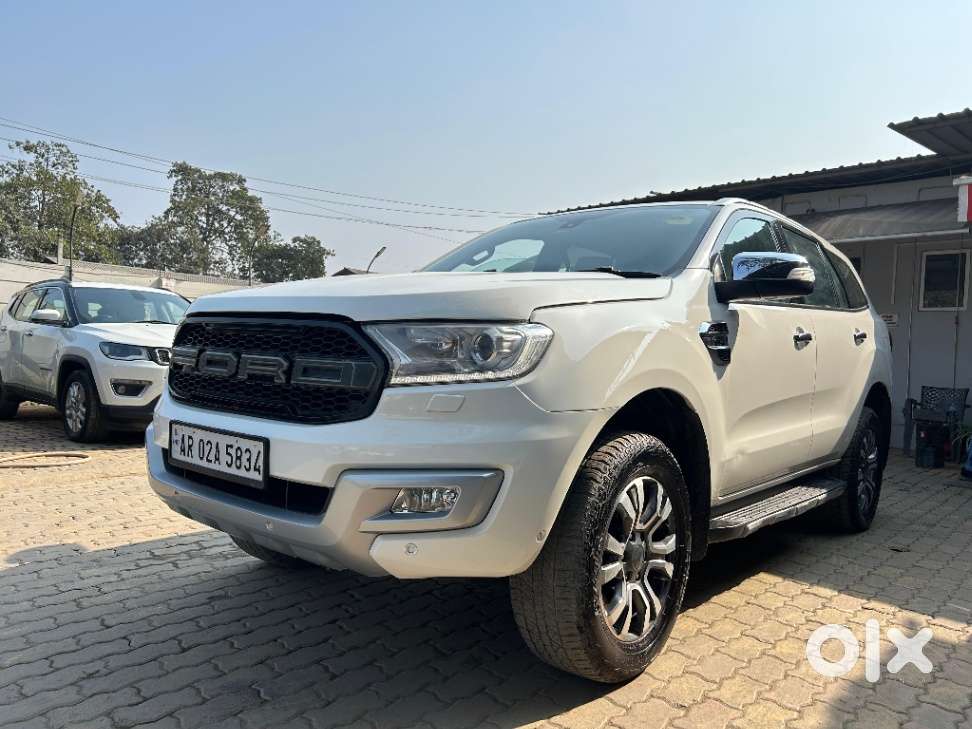 Ford Endeavour 3.2 Titanium At 4x4, 2017, Diesel