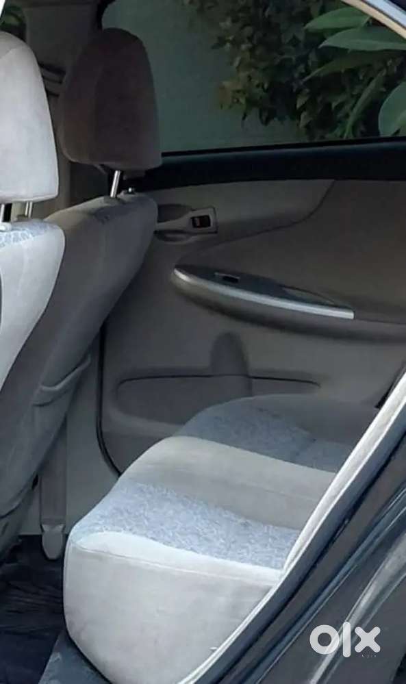 Corolla Altis Diesel D-4d J
