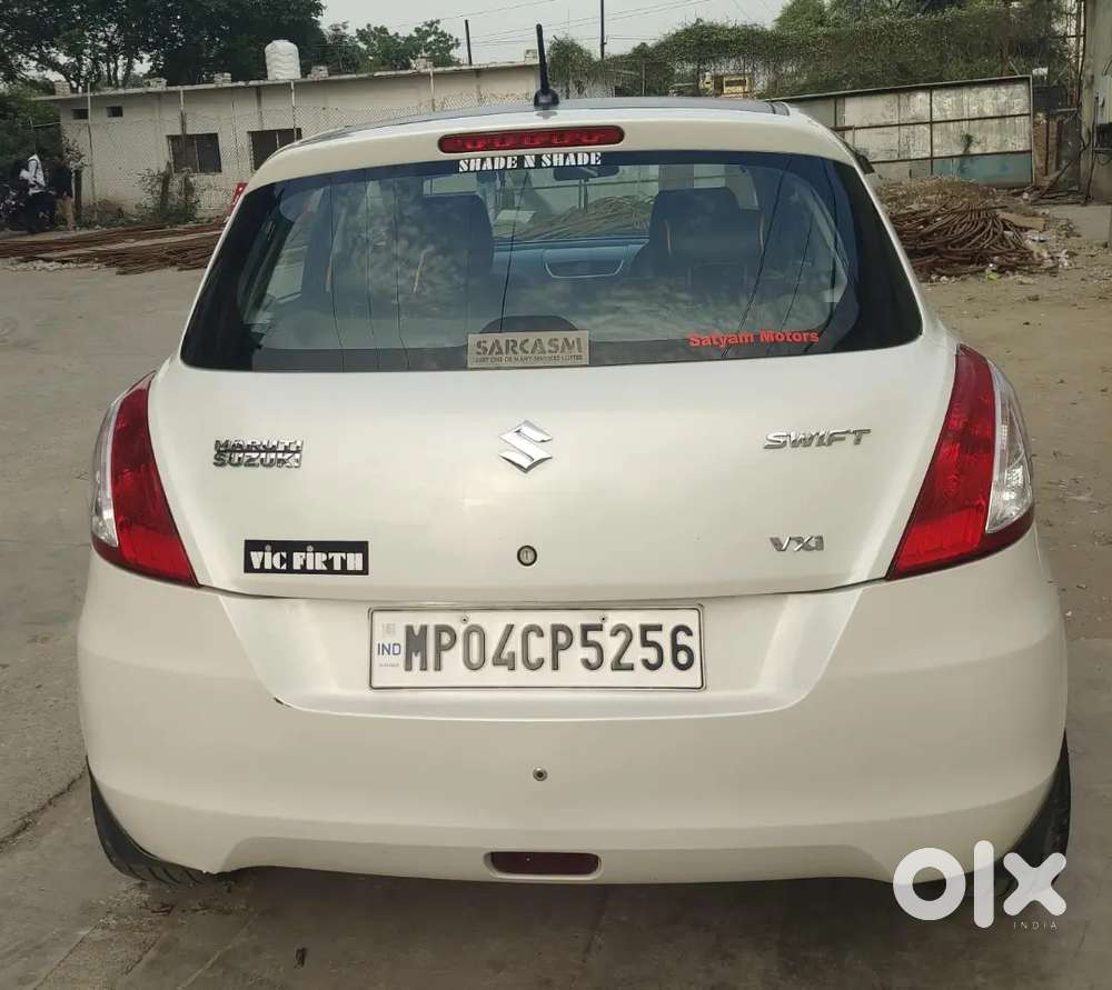 Maruti Suzuki Swift 2015