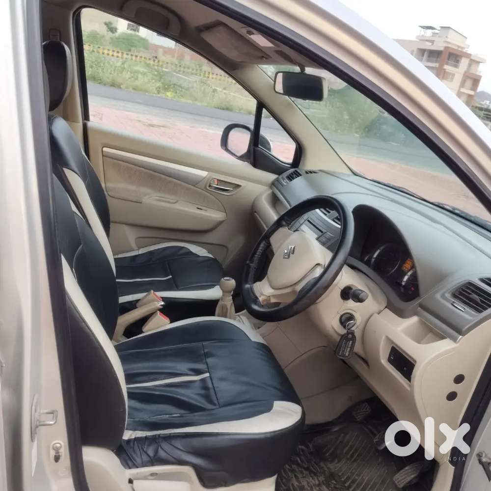 Maruti Suzuki Ertiga 2012