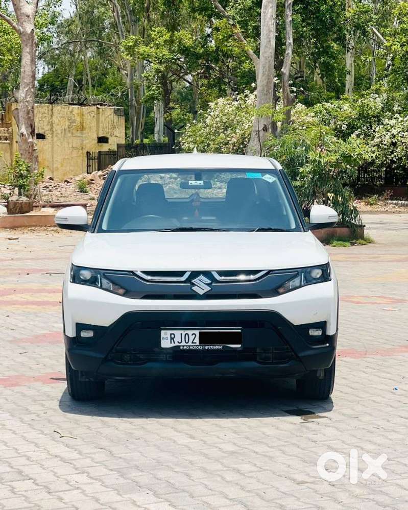 Maruti Suzuki Brezza 1.5 Vxi Cng, 2025, Petrol