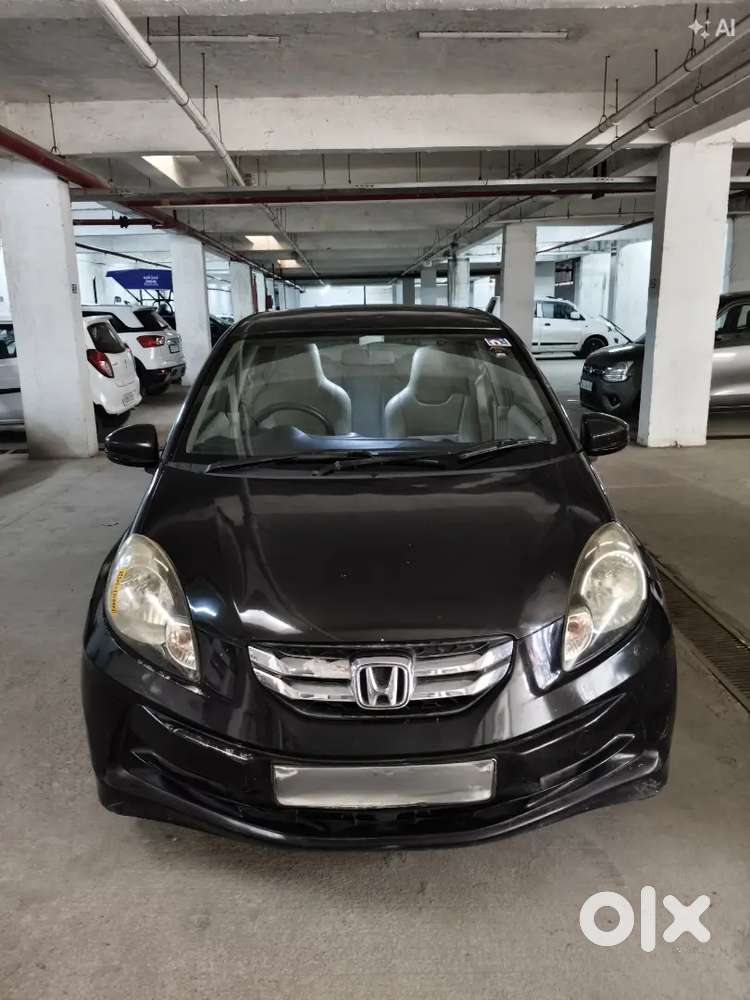 Honda Amaze 1.5 2015 Used For Self Only.