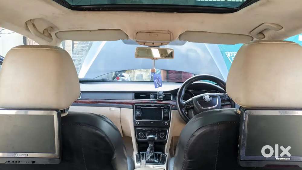 Skoda Superb 2011 Petrol, 3rd Owner, Excellent Condition