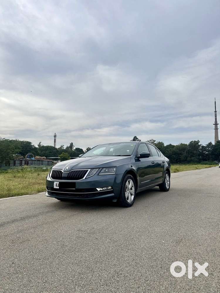 Skoda Octavia 1.8 Tsi At Style Plus, 2018, Petrol