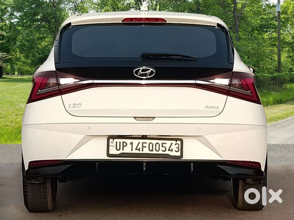Hyundai I20 Asta (o) 1.2 Ivt, 2023, Petrol