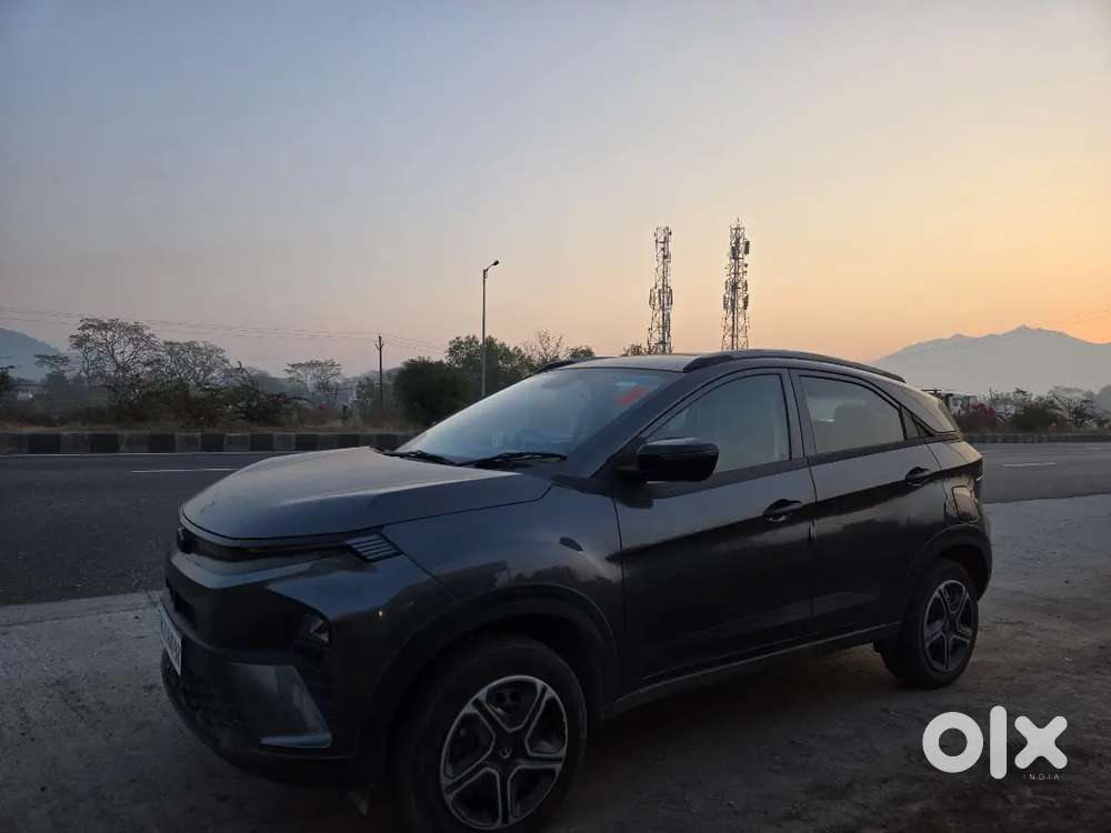 Tata Nexon Smart Plus 2025