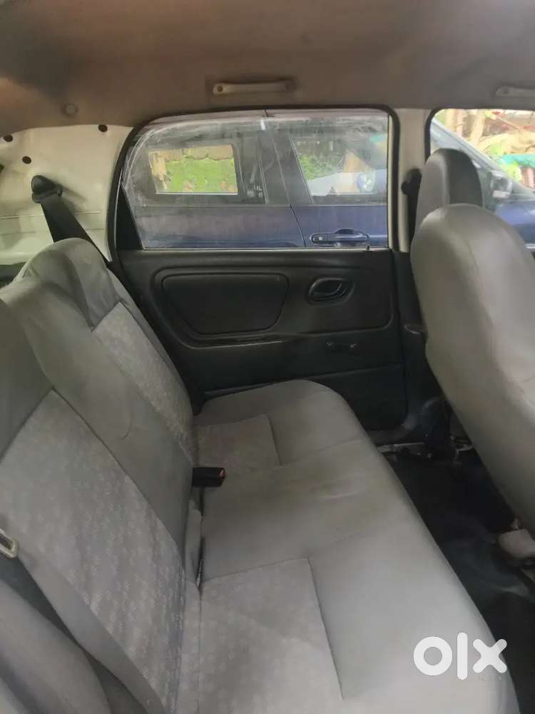 2 Power Window, Pioneer Car Steario,.75% Tyre , Remote Key