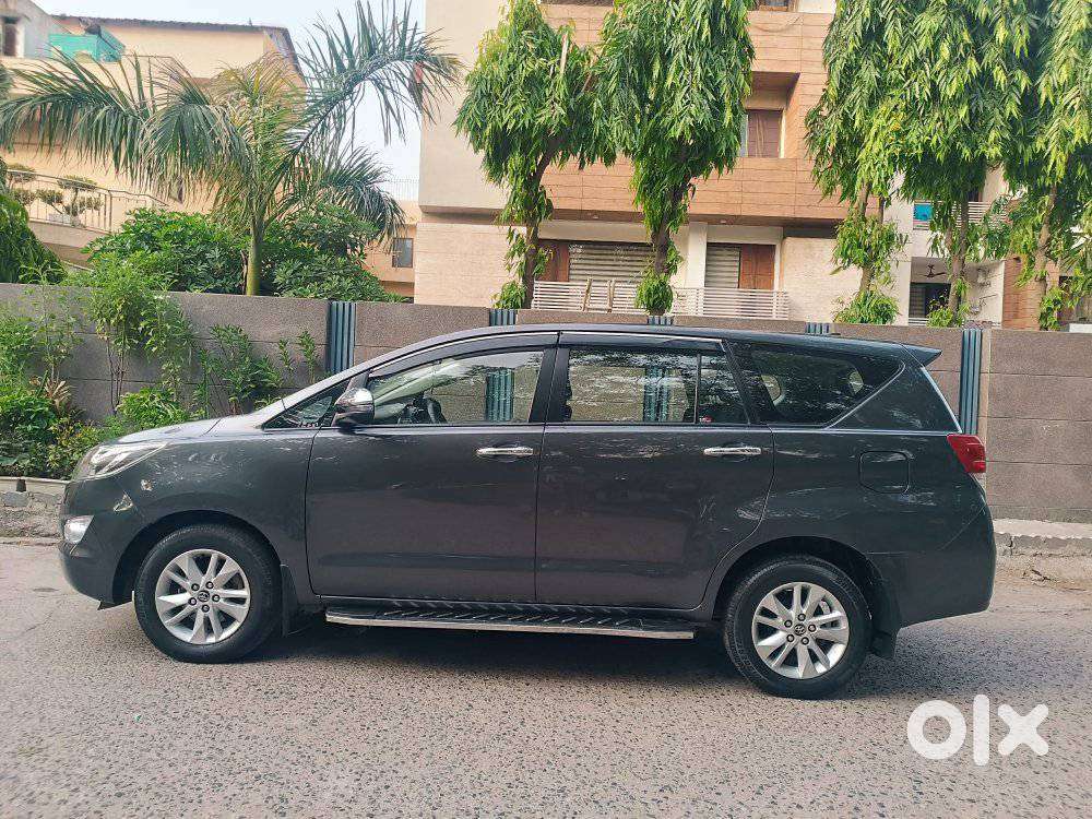 Toyota Innova Crysta 2.8 Gx At 7 Str, 2018, Diesel