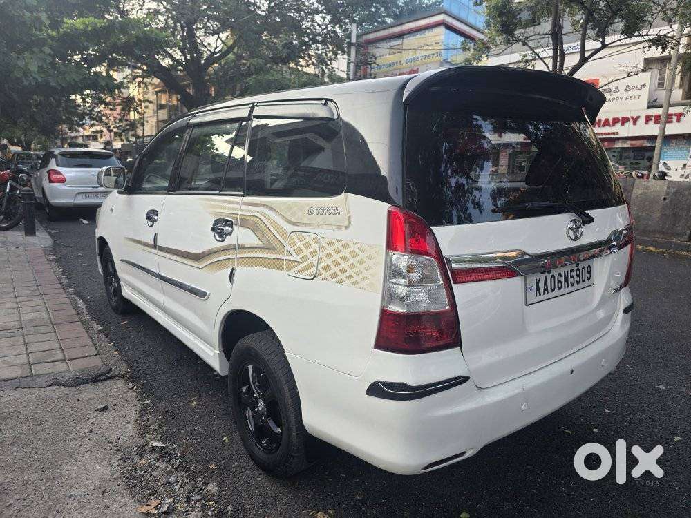 Toyota Innova 2.5 V 7 Str, 2013, Diesel