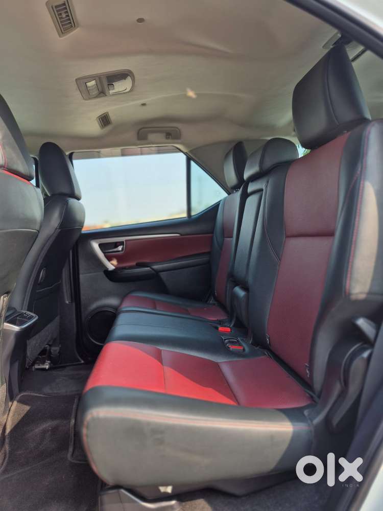 Toyota Fortuner Legender 4x2 At 2.8, 2021, Diesel