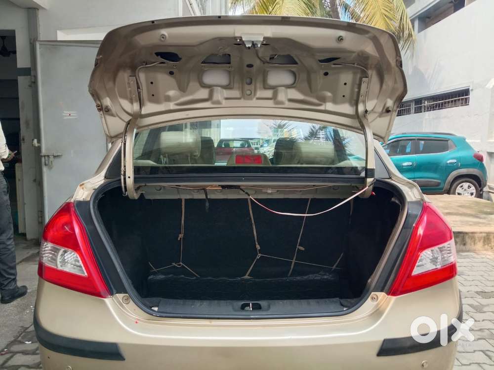 Maruti Suzuki Dzire 1.2 Zxi, 2013, Petrol