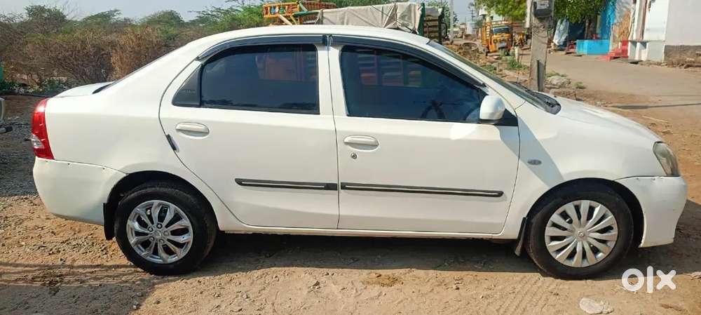 Toyota Etios 2015 Diesel Well Maintained