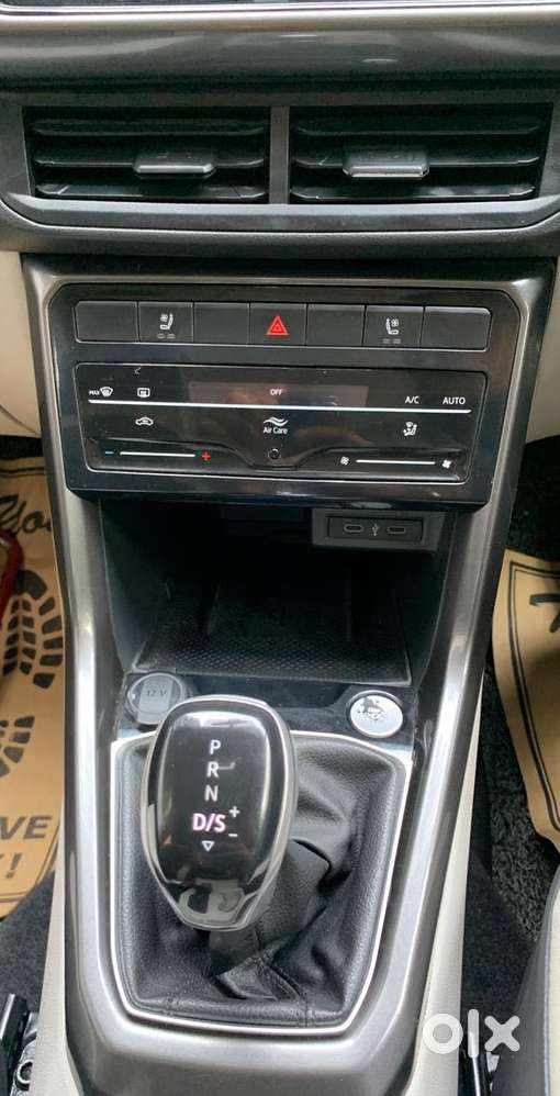 Volkswagen Taigun 1.0 Tsi Topline At, 2022, Petrol