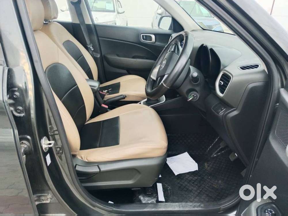 Hyundai Venue S, 2019, Petrol