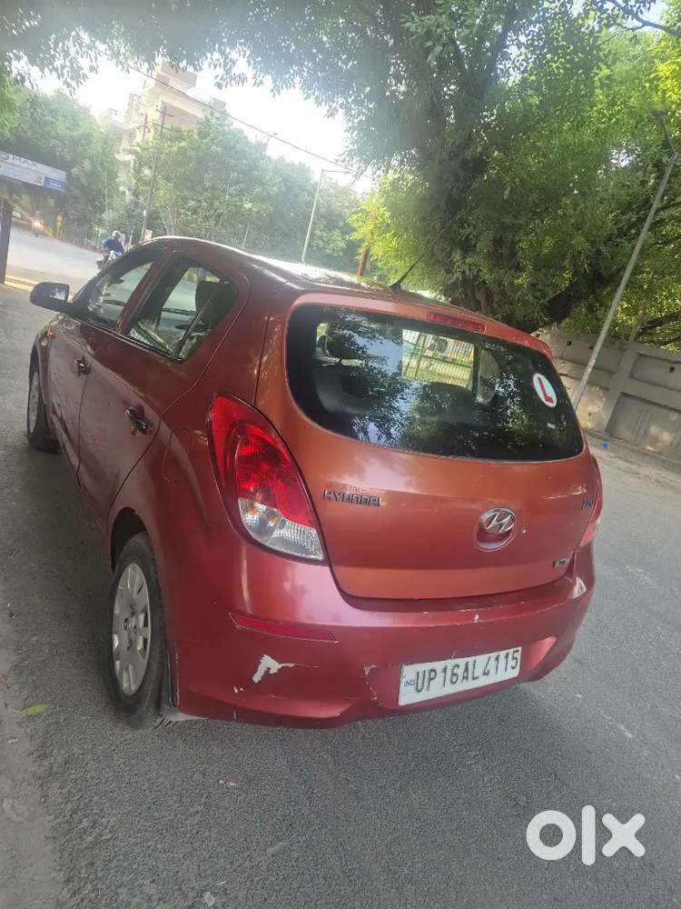 Hyundai I20 2012 Petrol 96000 Km Driven