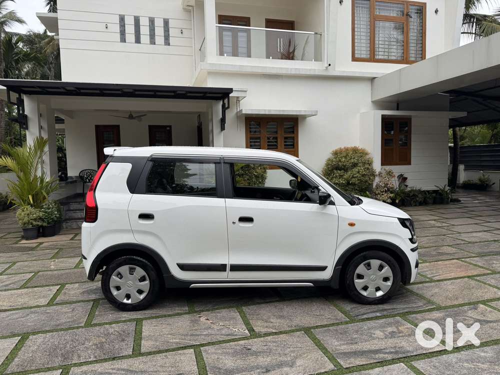 Maruti Suzuki Wagon R 1.2 Zxi, 2022, Petrol