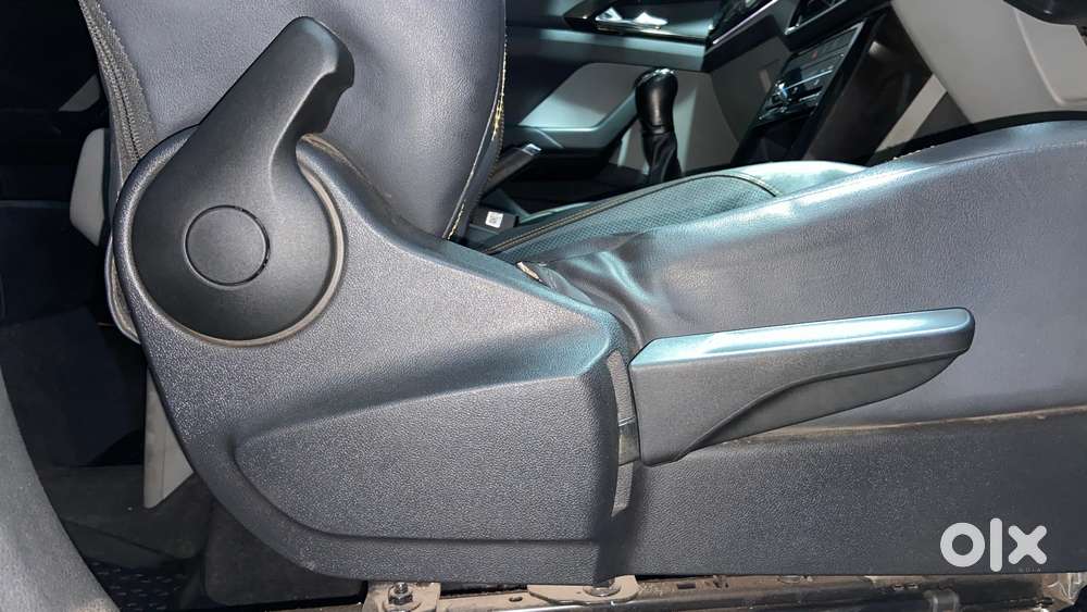 Skoda Kushaq 1.0 Tsi Style, 2022, Petrol