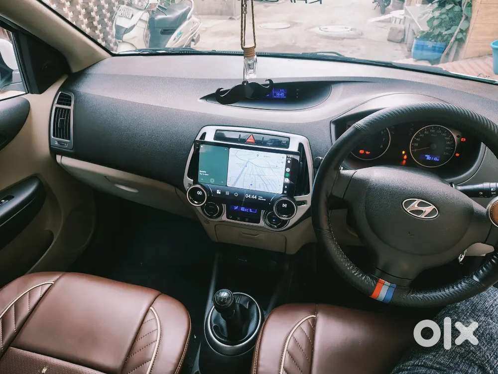 Hyundai I20 2013 Petrol 30000 Km Driven