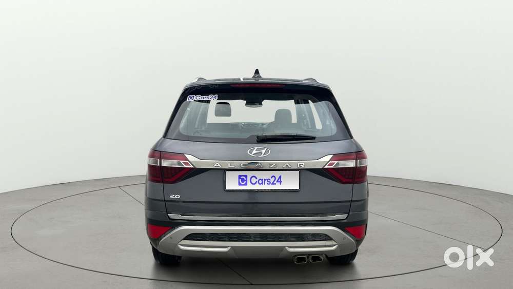 Hyundai Alcazar 2.0 Platinum (O) Petrol AT 7 STR, 2022, Petrol