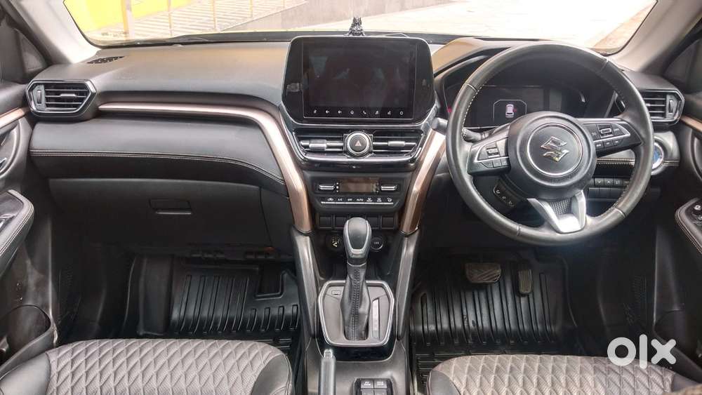 Maruti Suzuki Grand Vitara 1.5 Alpha Smart Hybrid At, 2023, Petrol