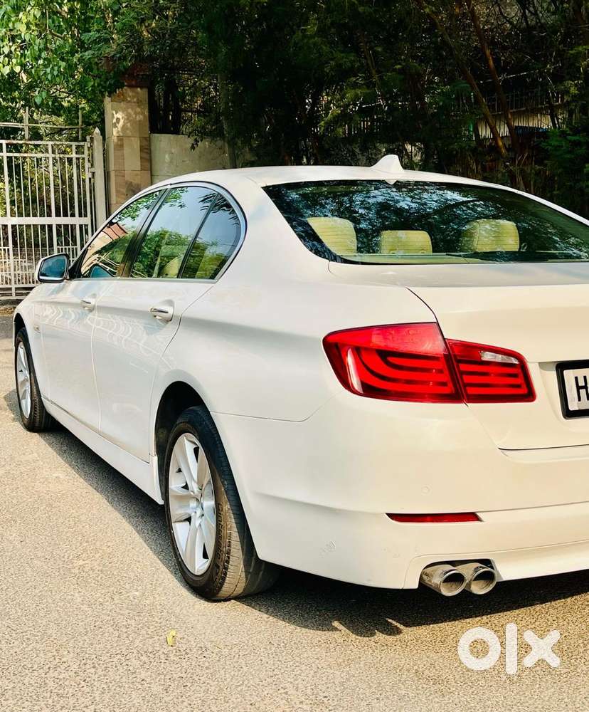 Bmw 5 Series 2.0 520i Luxury Line, 2016, Petrol