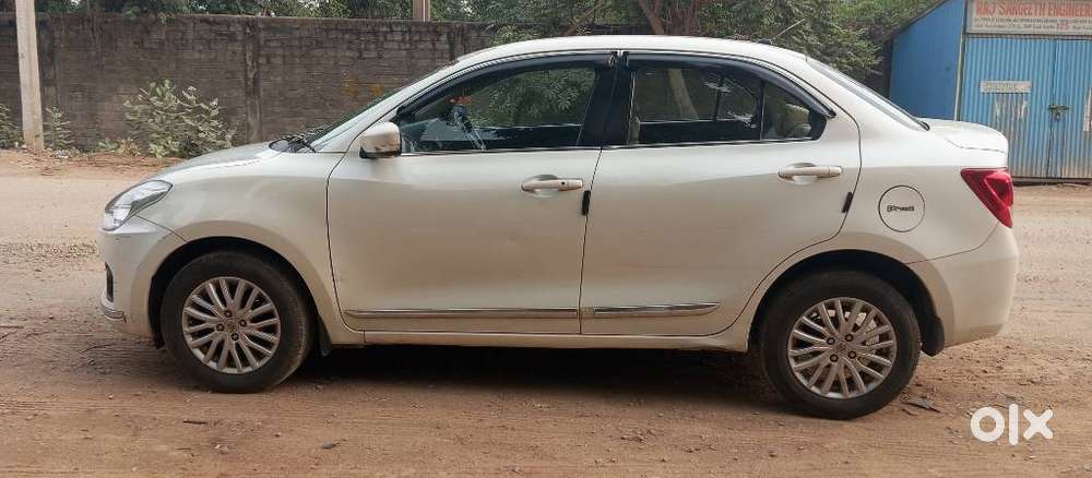 Maruti Suzuki Swift Dzire Amt Zxi, 2018, Petrol