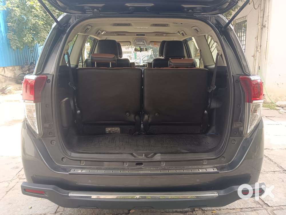 Toyota Innova Crysta 2.4 V, 2020, Diesel