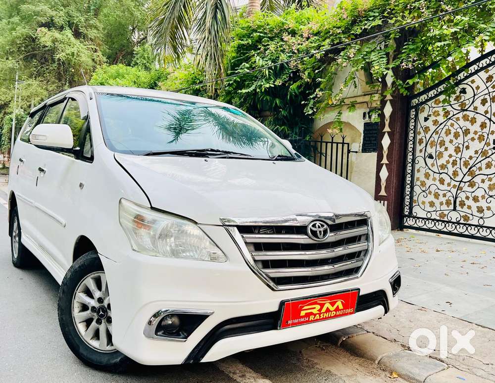 Toyota Innova 2.5 G (diesel) 7 Seater, 2015, Diesel