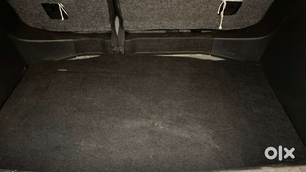 Volkswagen Taigun Topline 1.0 Tsi Mt (electric Seats), 2023, Petrol