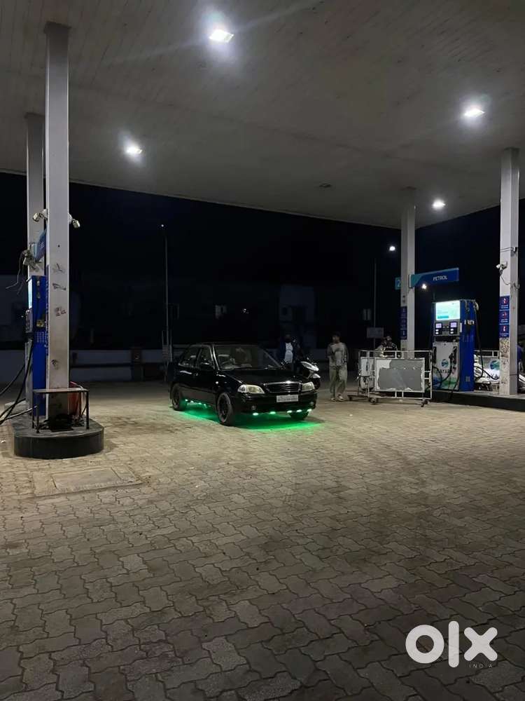 Maruti Suzuki Esteem 2006 Petrol 75000 Km Driven