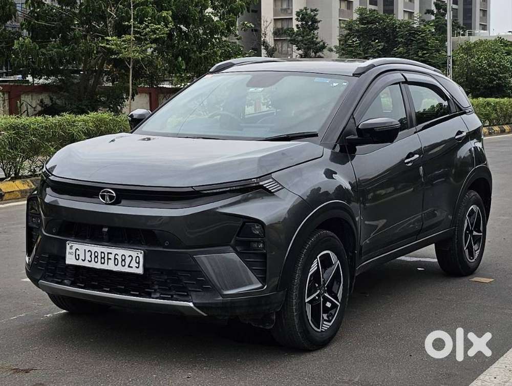 Tata Nexon Fearless Plus S Purple 1.2 Revotron Petrol 7dca Dt, 2023,..