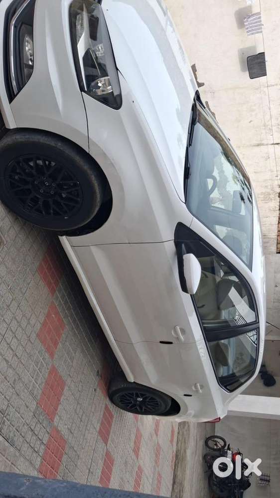 Volkswagen Ameo 2016 Diesel Well Maintained