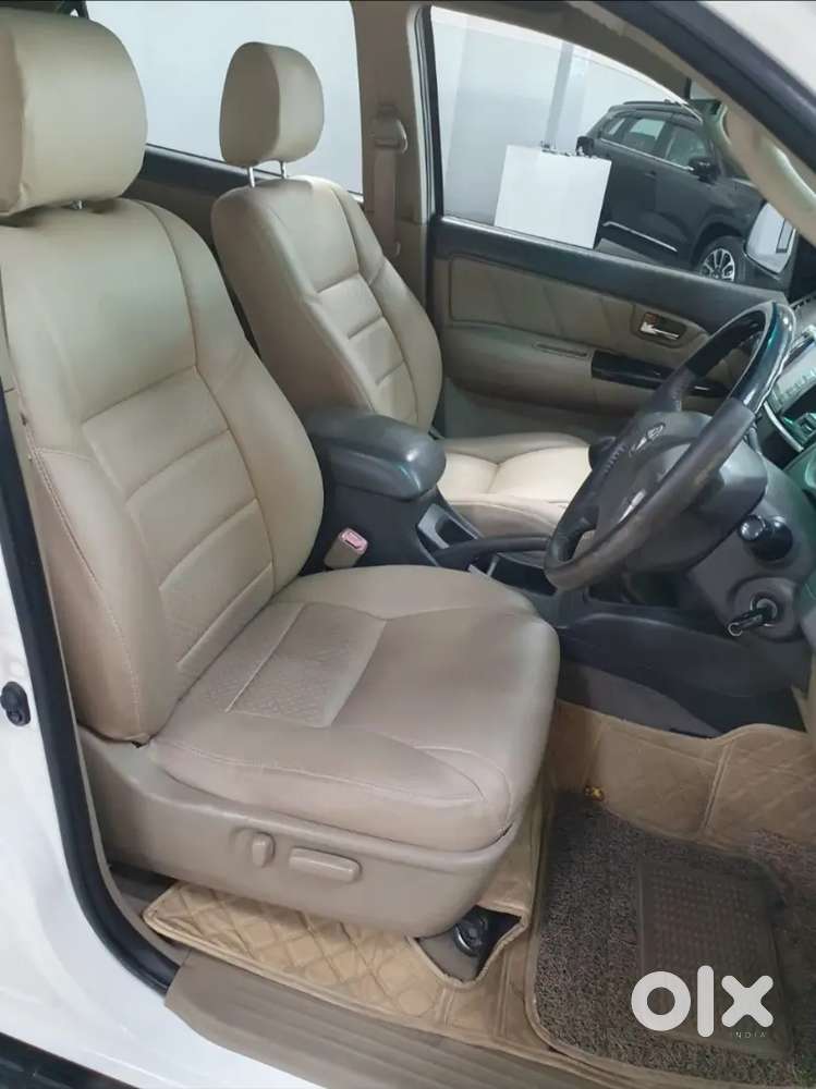 Fortuner Excellent Condition Chilled Ac Brand New Tyre Touch Screen