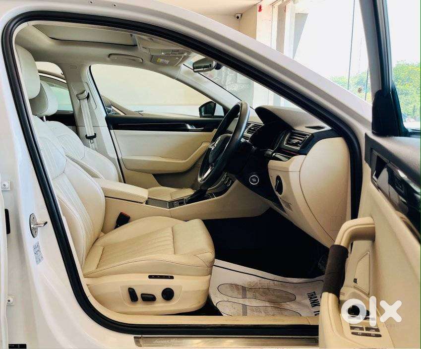 Skoda Superb 2.0 L&k Tsi At, 2019, Petrol