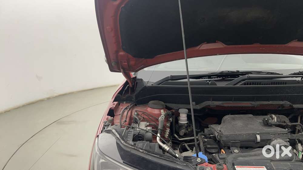 Maruti Suzuki Vitara Brezza 1.5 Zxi Plus Dual Tone, 2022, Petrol