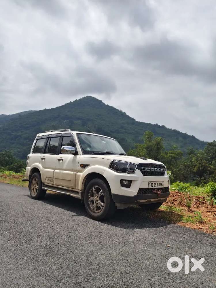 Mahindra Scorpio S10  2017 Diesel Classic