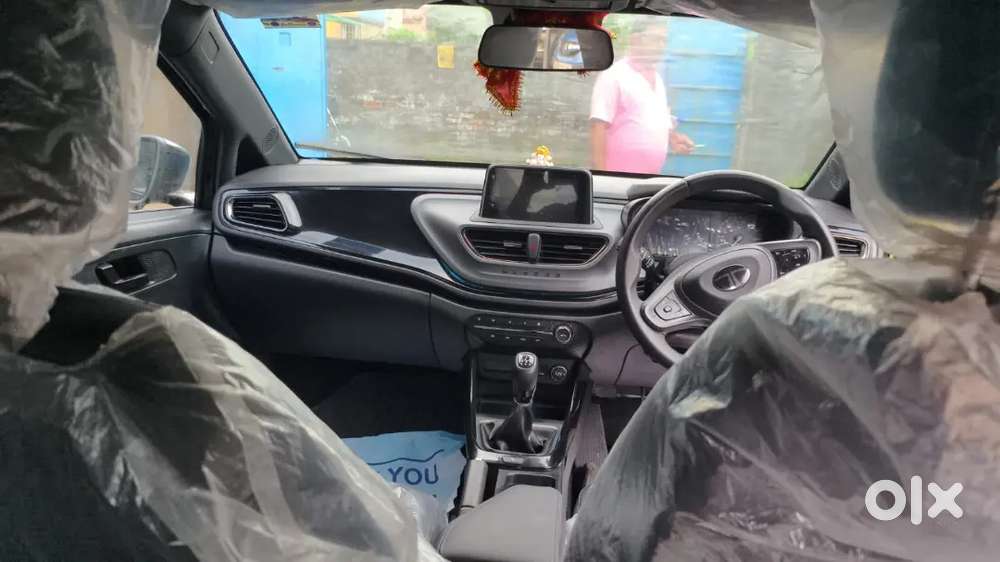 Tata Altroz 2024 Petrol Well Maintained