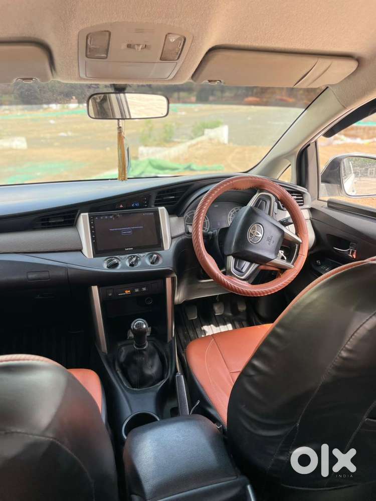 Toyota Innova Crysta 2.4 Gx Mt 8s, 2017, Diesel