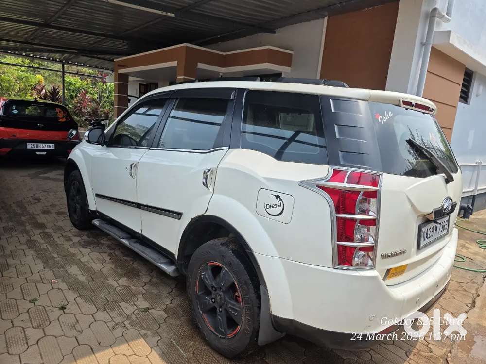 Mahindra Xuv500 Diesel 2012 W8 Topend