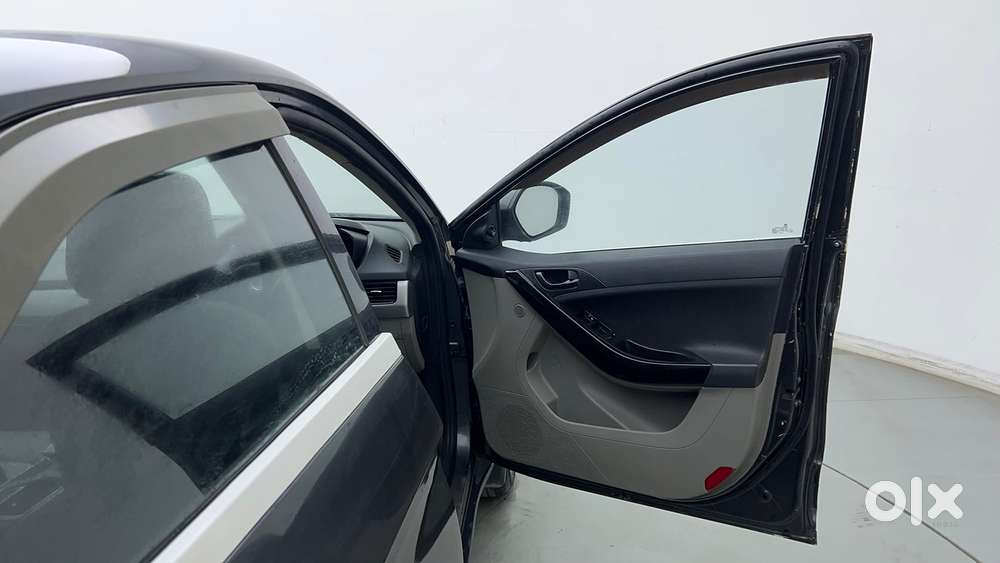 Tata Nexon 1.2 Revotron Xm, 2019, Petrol
