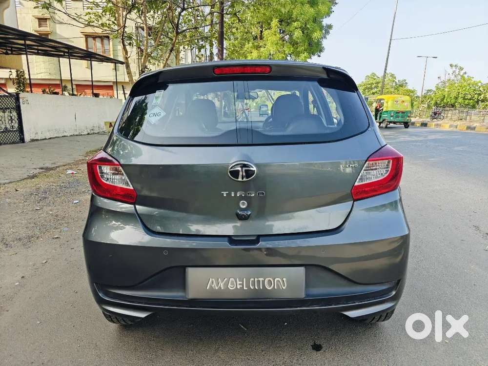 Tata Tiago Xt Rhythm 2024 Cng With Best Condition Daytona Grey