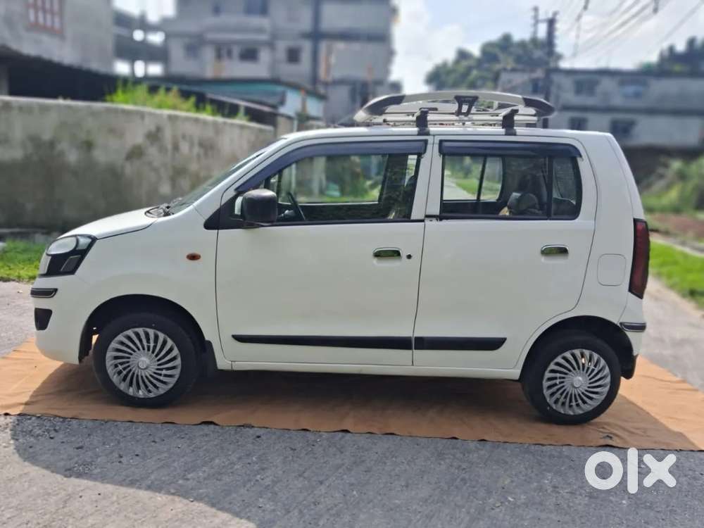 Maruti Suzuki Wagon R Vxi 1.0, 2018, Petrol